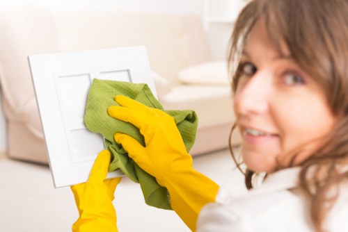 Bathroom deep cleaning service in Westkensington
